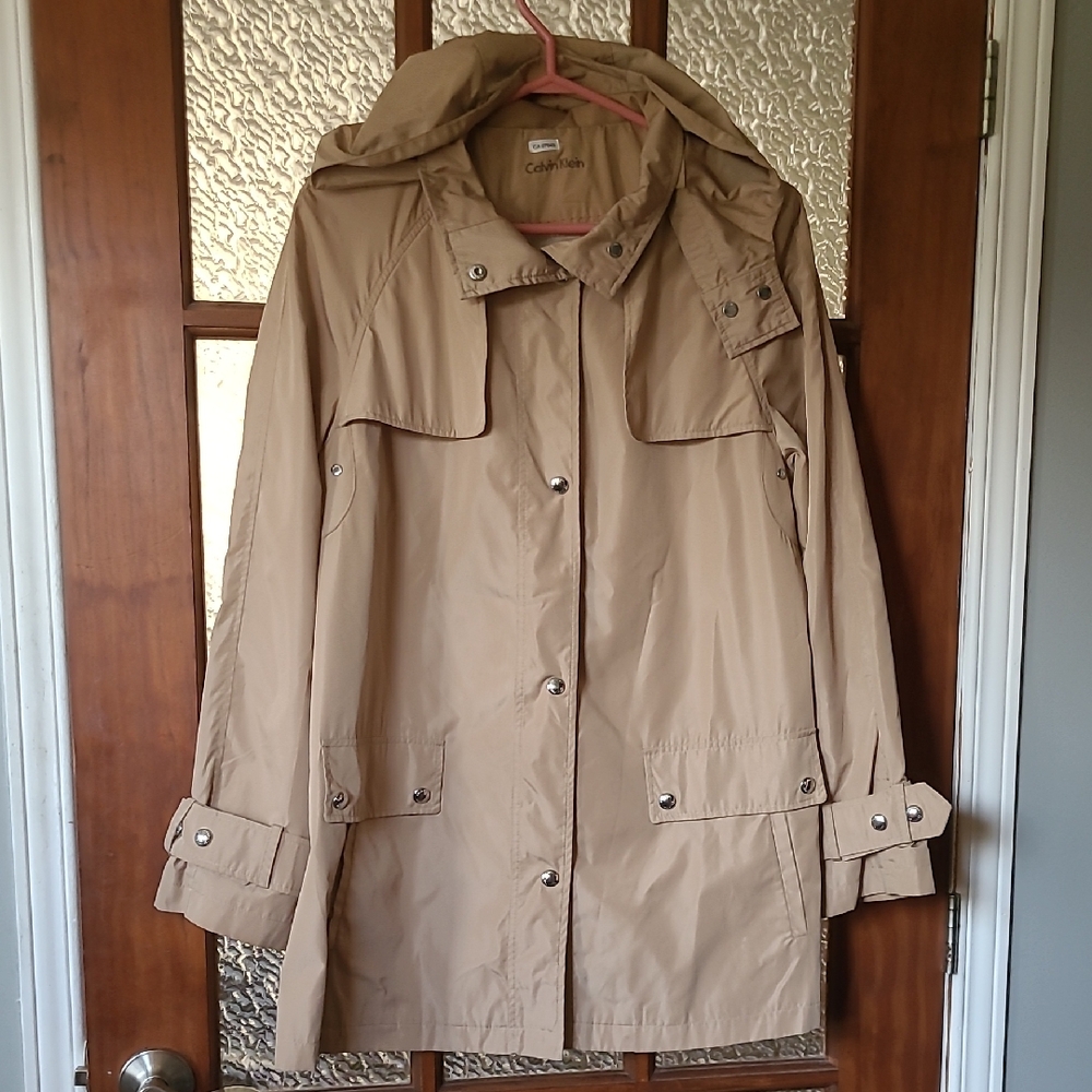 Calvin Klein Women's Beige Trench Coat size M